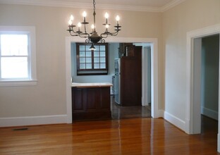 444 Walnut Ave SE in Roanoke, VA - Building Photo - Building Photo