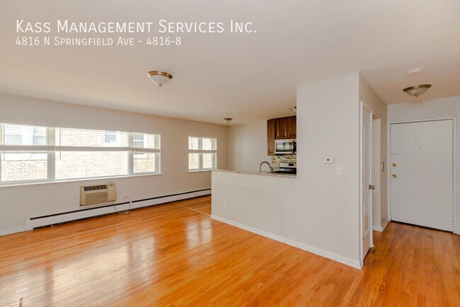 4816 N Springfield Ave in Chicago, IL - Building Photo - Building Photo