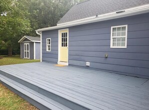 306 Moore St in Clayton, NC - Building Photo - Building Photo