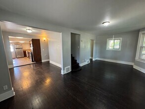 211 Farmdale St in Ferndale, MI - Building Photo - Building Photo