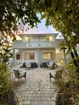 8036 Harding Ave, Unit 3 in Miami Beach, FL - Building Photo