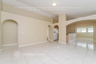 2419 Parsons Pond Cir in Kissimmee, FL - Building Photo - Building Photo