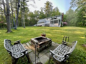 230 Middle Rd in Austerlitz, NY - Building Photo - Building Photo