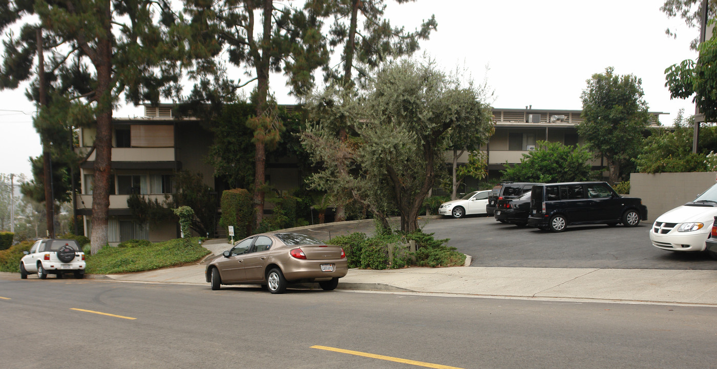 Annandale Terrace Apartments in Los Angeles, CA - Foto de edificio