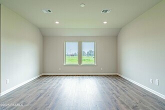 521 Schooner Bay Dr in Lafayette, LA - Foto de edificio - Building Photo