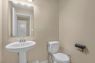 3302 Armando Peña Dr in Laredo, TX - Building Photo - Building Photo