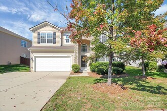 10323 Dominion Village Dr in Charlotte, NC - Building Photo - Building Photo