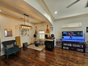 5950 Kiam St in Houston, TX - Building Photo - Building Photo