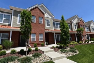 Gardens at Jackson Twenty One in Jackson, NJ - Building Photo