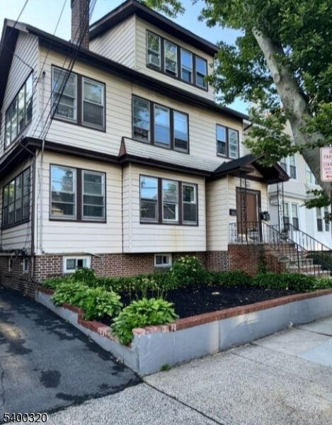 51 Poe Ave in Newark, NJ - Building Photo - Building Photo