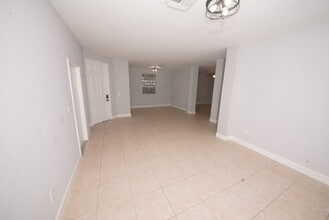 5095 Rambler Rose Way in West Palm Beach, FL - Building Photo - Building Photo