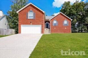 2103 Academy Way in La Vergne, TN - Building Photo