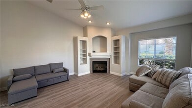 5252 Island Chain Rd in Las Vegas, NV - Building Photo - Building Photo