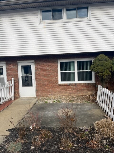 3511 PA-208 in New Wilmington, PA - Foto de edificio