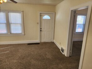 610 McKinley Ave in Des Moines, IA - Building Photo - Building Photo