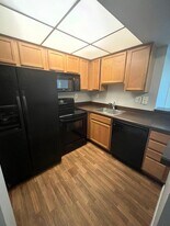 760 Executive Center Dr in West Palm Beach, FL - Building Photo