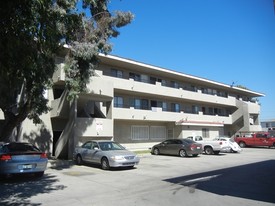 Fullerton Ave Apartments in Buena Park, CA - Building Photo