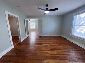 1125 Lake Dr SE in Grand Rapids, MI - Building Photo - Building Photo