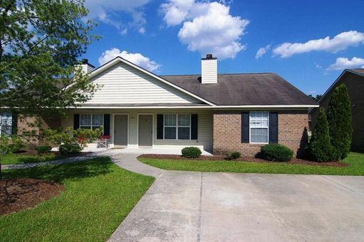 3211 Moseley Dr-Unit -B in Greenville, NC - Building Photo