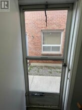 340 Bristol Rd W in Mississauga, ON - Building Photo - Building Photo