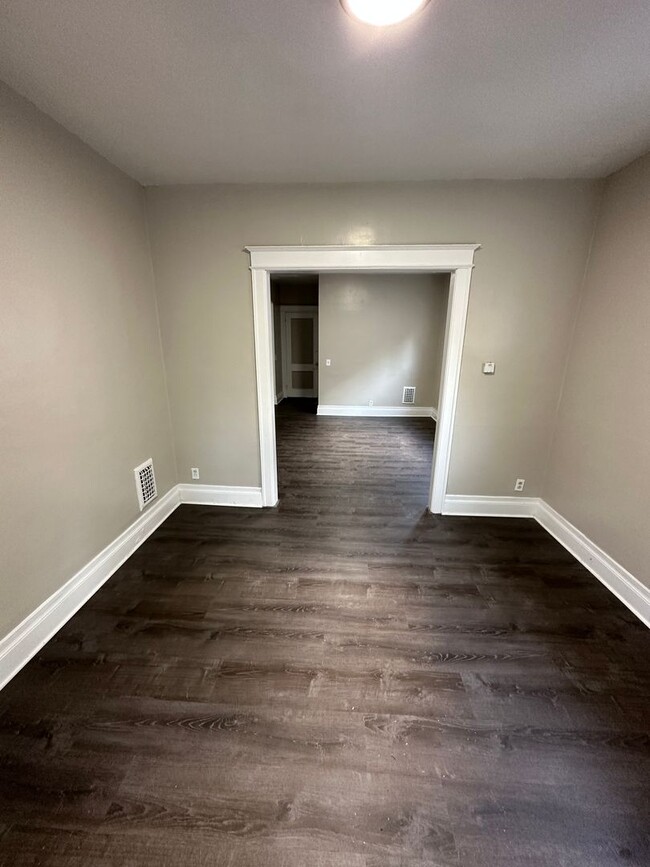 941 Ave D in Rochester, NY - Building Photo - Building Photo