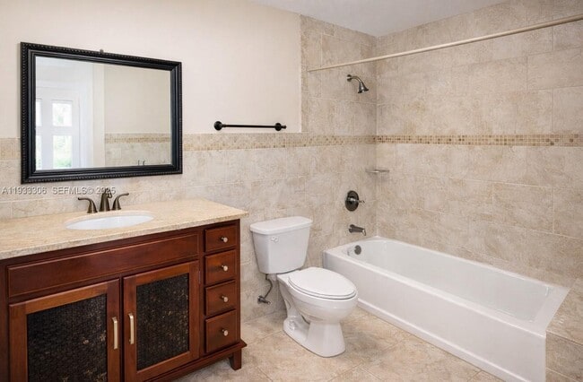 15650 SW 80th St in Miami, FL - Building Photo - Building Photo