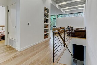 1713 Bluebonnet Ln in Austin, TX - Building Photo - Building Photo