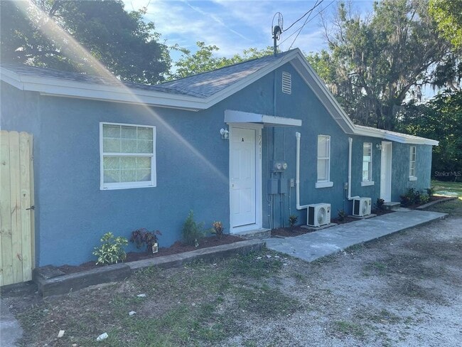7411 E 19th Ave in Tampa, FL - Building Photo - Building Photo