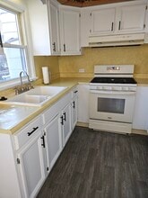 1111 Briarcliff Ln in Clinton, IA - Foto de edificio - Building Photo