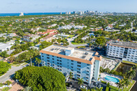 Middle River Tower in Fort Lauderdale, FL - Building Photo - Building Photo