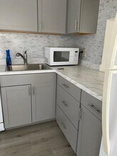 19 Abbey Ln in Delray Beach, FL - Building Photo - Building Photo