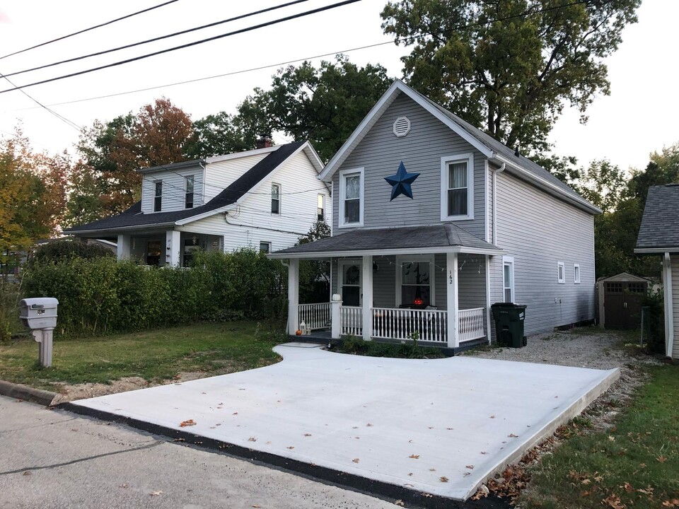 162 Magnolia Ave in Northfield, OH - Building Photo