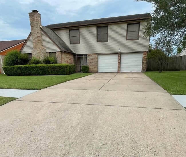 property at 1323 River Rock Dr