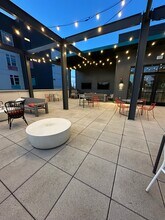 419 E 36th St, Unit 110 in Charlotte, NC - Building Photo - Building Photo