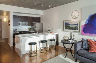 430 SW 13th Ave in Portland, OR - Building Photo