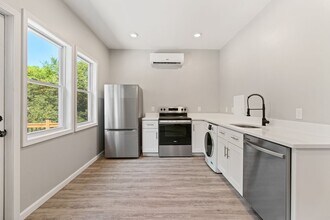 928 Morningside Ave in Pittsburgh, PA - Building Photo - Building Photo