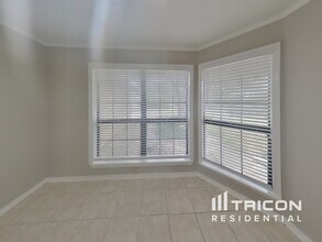 6810 Maple Lk St in San Antonio, TX - Building Photo - Building Photo