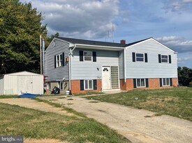4001 Starbrook Rd in Randallstown, MD - Building Photo