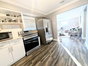 2619 Old Donald Ross Rd in Palm Beach Gardens, FL - Building Photo - Building Photo