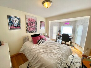 551 Washington St, Unit 1 in Boston, MA - Building Photo - Building Photo