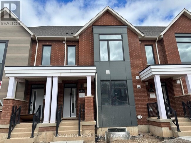 property at 3273 Crystal Dr