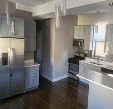 6540 S Maryland Ave, Unit 3 in Chicago, IL - Foto de edificio - Building Photo