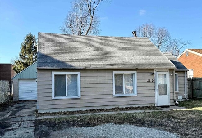 property at 3119 N Western Ave