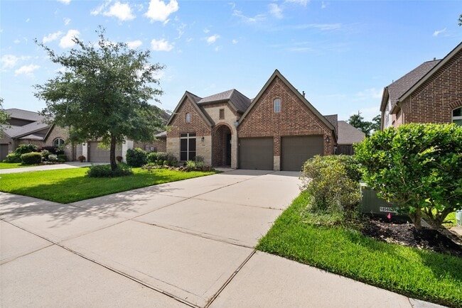 23411 Reynolds Pond Dr in New Caney, TX - Building Photo - Building Photo
