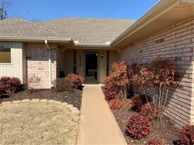 2417 Pinon Pl in Edmond, OK - Building Photo