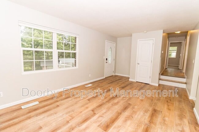 9134 Westminister Cir Dr in Chattanooga, TN - Building Photo - Building Photo
