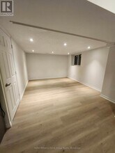 45 Clythe Creek Dr in Guelph, ON - Building Photo - Building Photo