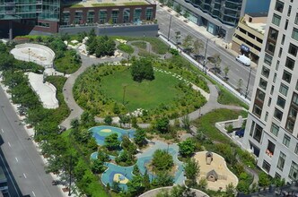 474 N Lake Shore Dr in Chicago, IL - Building Photo - Building Photo