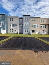 79 Abigail St in Charles Town, WV - Building Photo - Building Photo