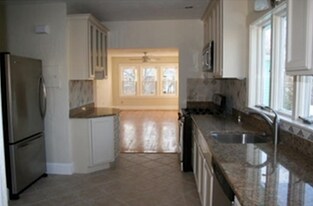 219 Forest St, Unit 1 in Medford, MA - Building Photo